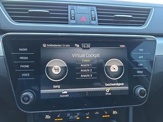 Skoda Superb Combi 1,5TSI DSG Navi/Kamera/el.Klappe/Kessy         ** - foto 28