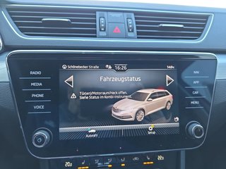 Skoda Superb Combi 1,5TSI DSG Navi/Kamera/el.Klappe/Kessy         ** - foto 29