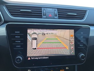 Skoda Superb Combi 1,5TSI DSG Navi/Kamera/el.Klappe/Kessy         ** - foto 39