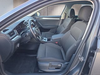 Skoda Superb Combi 1,5TSI DSG Navi/Kamera/el.Klappe/Kessy         ** - foto 4