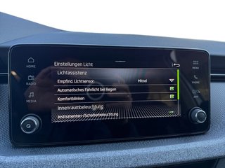 Skoda Kamiq Selection 1,5TSI DSG Kamera/LED/Kessy/Winterp.  ** - bilder 33