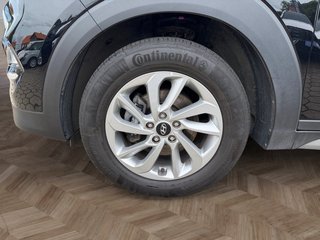 Hyundai TUCSON 1.6 Go+ 2WD AHK/Navi/SHZ - foto 9