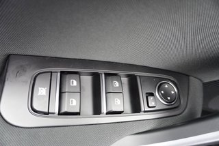 Kia Ceed 1,5 T-GDI 16*Alu/Navi/Kamera/Winterp/Temp.  ** - bilder 19