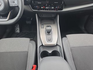 Nissan Qashqai 1,3 DIG-T Xtronic UPE=42500€!         ** - foto 7