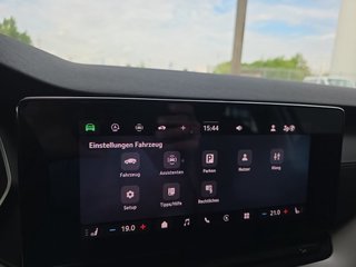 Skoda Octavia 1,5TSI DSG aAHK/Matrix/ACC/Kamera/el.Klappe   ** - foto 35