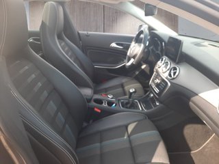 Mercedes-Benz CLA 200 Urban Navi/LED/Pano - bilder 10