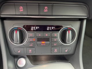 Audi Q3 2.0 TDI ultra AHK/LED/Navi - bilder 18