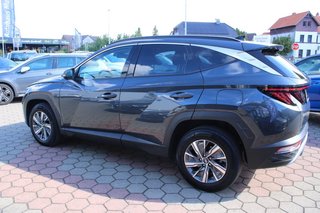Hyundai TUCSON 1.6 T-GDI 1. Hand / top gepflegt - bilder 4