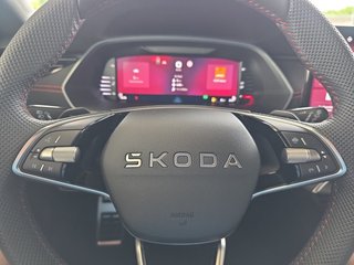Skoda Octavia 2.0TSI RS 19*Alu/Pano/AHK/Navi/Matrix/ACC/el.Klappe  ** - foto 22