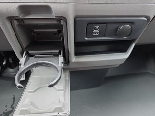 Volkswagen T7 2.0TDI DSG L2H1 Voll-LED/AHK/Kamera/Temp.  ** - bilder 17