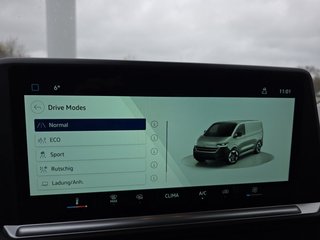 Volkswagen T7 2.0TDI DSG L2H1 Voll-LED/AHK/Kamera/Temp.  ** - bilder 23