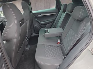 Skoda Karoq Sportline 2,0TDI DSG 4x4 Pano/4*J.Gar/aAHK/Navi    ** - foto 9