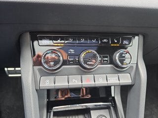 Skoda Karoq Sportline 2,0TDI DSG 4x4 Pano/4*J.Gar/aAHK/Navi    ** - foto 24
