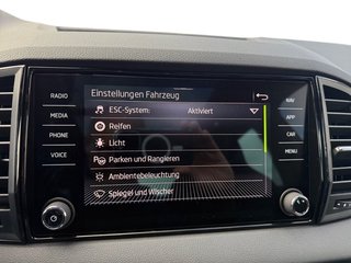 Skoda Karoq Sportline 1,5TSI DSG 4*J.Gar/Pano/aAHK/Matrix/Navi    ** - bilder 37