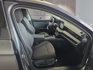 Skoda Superb Combi 2,0TDI DSG Navi/DCC/ACC/Kamera/Sitzhz.   ** - foto 11