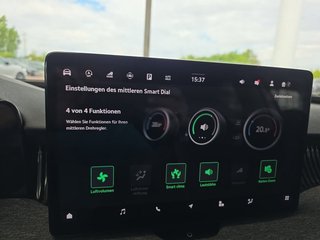 Skoda Superb Combi 2,0TDI DSG Navi/DCC/ACC/Kamera/Sitzhz.   ** - foto 39