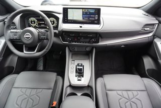 Nissan Qashqai Tekna 1.5 VC-T e-POWER UPE=47800 Euro  ** - bilder 12