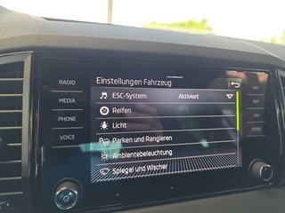 Skoda Karoq Sportline 2,0TSI DSG Pano/AHK/4*J.Gar/Navi/Matrix   ** - bilder 37