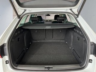 Skoda Superb Combi 1,5TSI DSG Navi/Kamera/el.Klappe/Kessy         ** - bilder 11