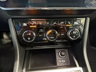 Skoda Superb Combi 1,5TSI DSG Navi/Kamera/el.Klappe/Kessy         ** - bilder 20