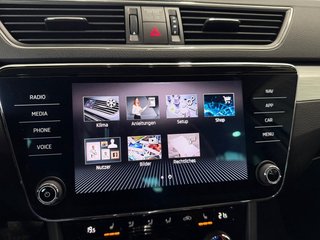 Skoda Superb Combi 1,5TSI DSG Navi/Kamera/el.Klappe/Kessy         ** - bilder 35