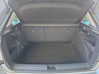 Skoda Kamiq Selection 1,0TSI DSG Kessy/Kamera/Temp/2-Z.Klimaaut.   ** - bilder 12