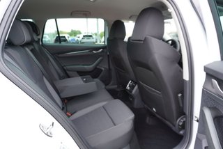 Skoda Octavia 1,5TSI DSG aAHK/Matrix/ACC/Kamera/el.Klappe   ** - bilder 6