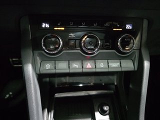 Skoda Karoq Sportline 2,0TSI DSG Pano/AHK/4*J.Gar/Navi/Matrix   ** - bilder 24