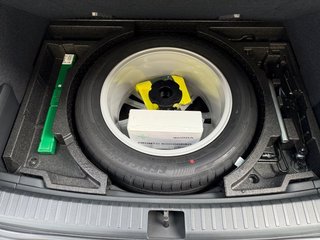 Skoda Karoq 1,5TSI DSG aAHK/Navi/Kamera/LED/ACC/Winterp.   ** - foto 16