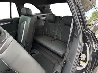 Skoda Kodiaq Sportline 1,5TSI aAHK/7-Sitzer/Pano/Matrix/Navi  ** - bilder 16