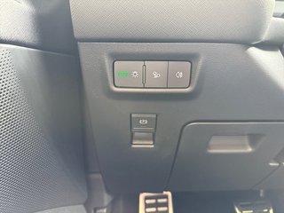 Skoda Kodiaq Sportline 1,5TSI aAHK/7-Sitzer/Pano/Matrix/Navi  ** - bilder 23