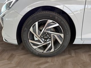 Hyundai i20 1.0 T-GDI 7DCT Navi/LED/Kamera/Winterp/Keyless  ** - bilder 11