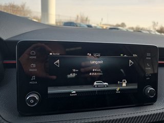 Skoda Kamiq Monte Carlo 1,5TSI DSG Matrix/Kamera/ACC/Kessy/el.Klappe  ** - foto 37