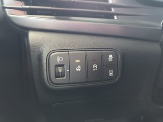 Hyundai i20 1.0 T-GDI 7DCT Navi/LED/Kamera/Winterp/Keyless  ** - foto 14