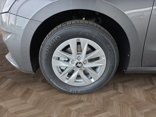 Skoda Fabia 1,0TSI DSG 5*J.Gar/LED/Winterp/Temp.   ** - foto 10