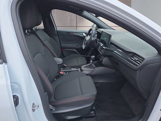 Ford Focus ST-Line X 1.0 155PS Aut.aAHK/Winterp/Navi/Kamera  ** - bilder 10