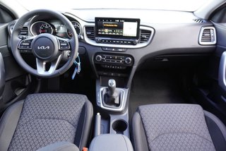 Kia Ceed 1,5 T-GDI 16*Alu/Navi/Kamera/Winterp/Temp. - foto 10