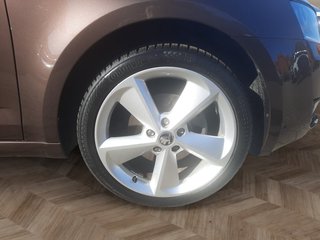 Skoda Octavia Combi 1.4 TSI Style Navi/Bi-Xenon/Sitzh./Temp./Allw. - foto 9