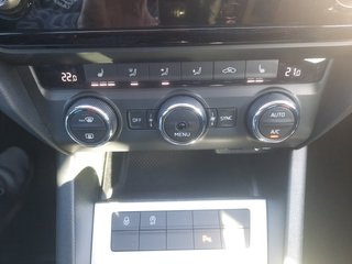 Skoda Octavia Combi 1.4 TSI Style Navi/Bi-Xenon/Sitzh./Temp./Allw. - foto 21