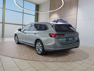 Skoda Superb Combi 2,0TDI DSG Navi/DCC/ACC/Kamera/Sitzhz.   ** - foto 3