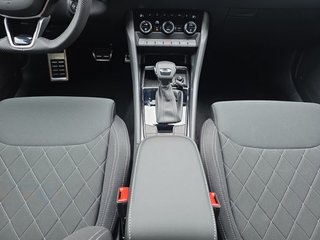 Skoda Karoq Sportline 1,5TSI DSG 4*J.Gar/aAHK/Matrix/Navi  ** - bilder 7