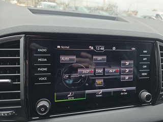 Skoda Karoq Sportline 1,5TSI DSG 4*J.Gar/aAHK/Matrix/Navi  ** - bilder 45