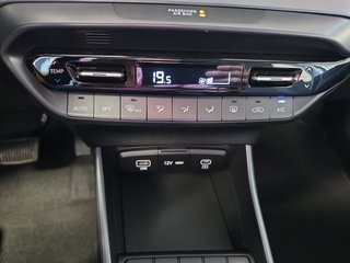 Hyundai i20 1.0 T-GDI 7DCT Navi/Kamera/LED/Winterp.  ** - foto 16