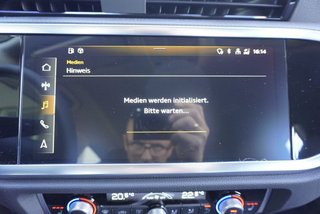 Audi Q3 Sportback S-Line 35TFSI 4*J.Gar/aAHK/Navi/el.Klappe      ** - bilder 28