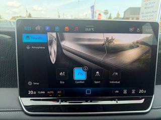 Volkswagen Tiguan 2,0TDI DSG Kamera/LED/ACC/App Connect  ** - foto 26