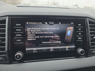 Skoda Karoq 1,5TSI DSG aAHK/Navi/Kamera/LED/ACC/Winterp.   ** - bilder 25