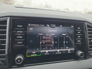 Skoda Karoq 1,5TSI DSG aAHK/Navi/Kamera/LED/ACC/Winterp.   ** - bilder 41