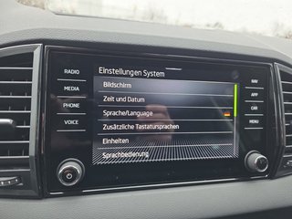 Skoda Karoq 1,5TSI DSG aAHK/Navi/Kamera/LED/ACC/Winterp.   ** - bilder 43