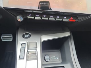 Peugeot 308 GT Hybrid 145 Matrix/18*Alu/Navi/Kamera  ** - foto 16