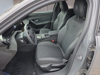 Peugeot 308 GT Hybrid 145 Matrix/18*Alu/Navi/Kamera  ** - foto 4